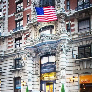 The At Fifth Avenue United States