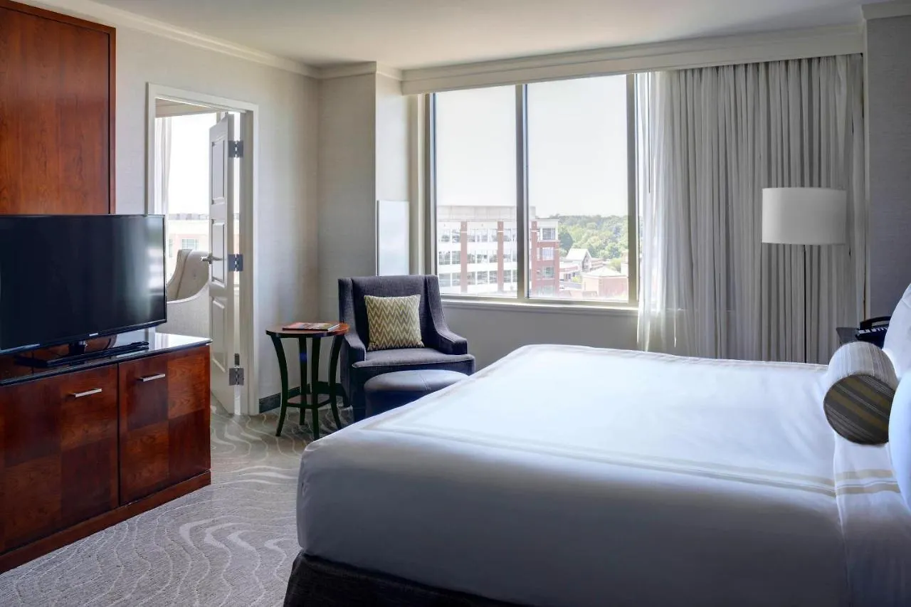 *** Отель Newport News Marriott At City Center США
