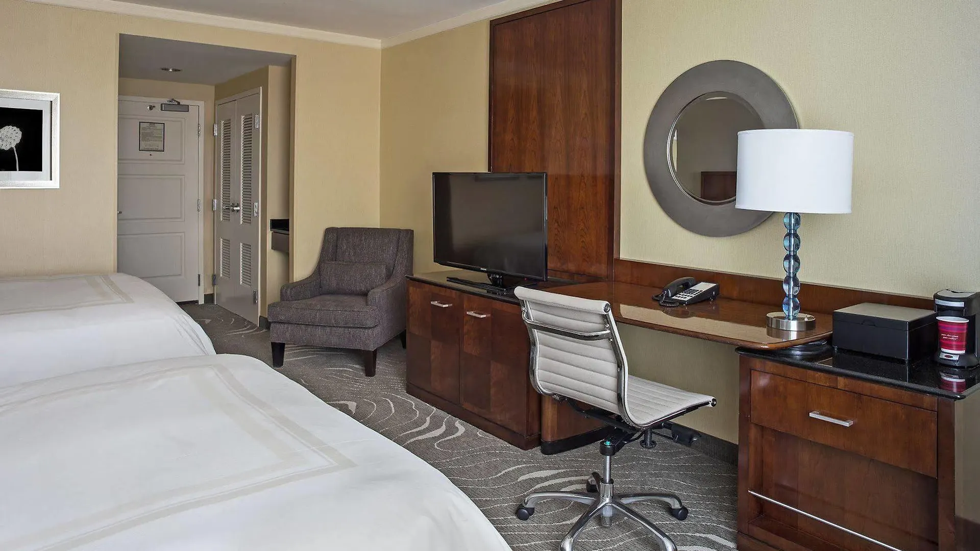 Newport News Marriott At City Center Ньюпорт-Ньюс