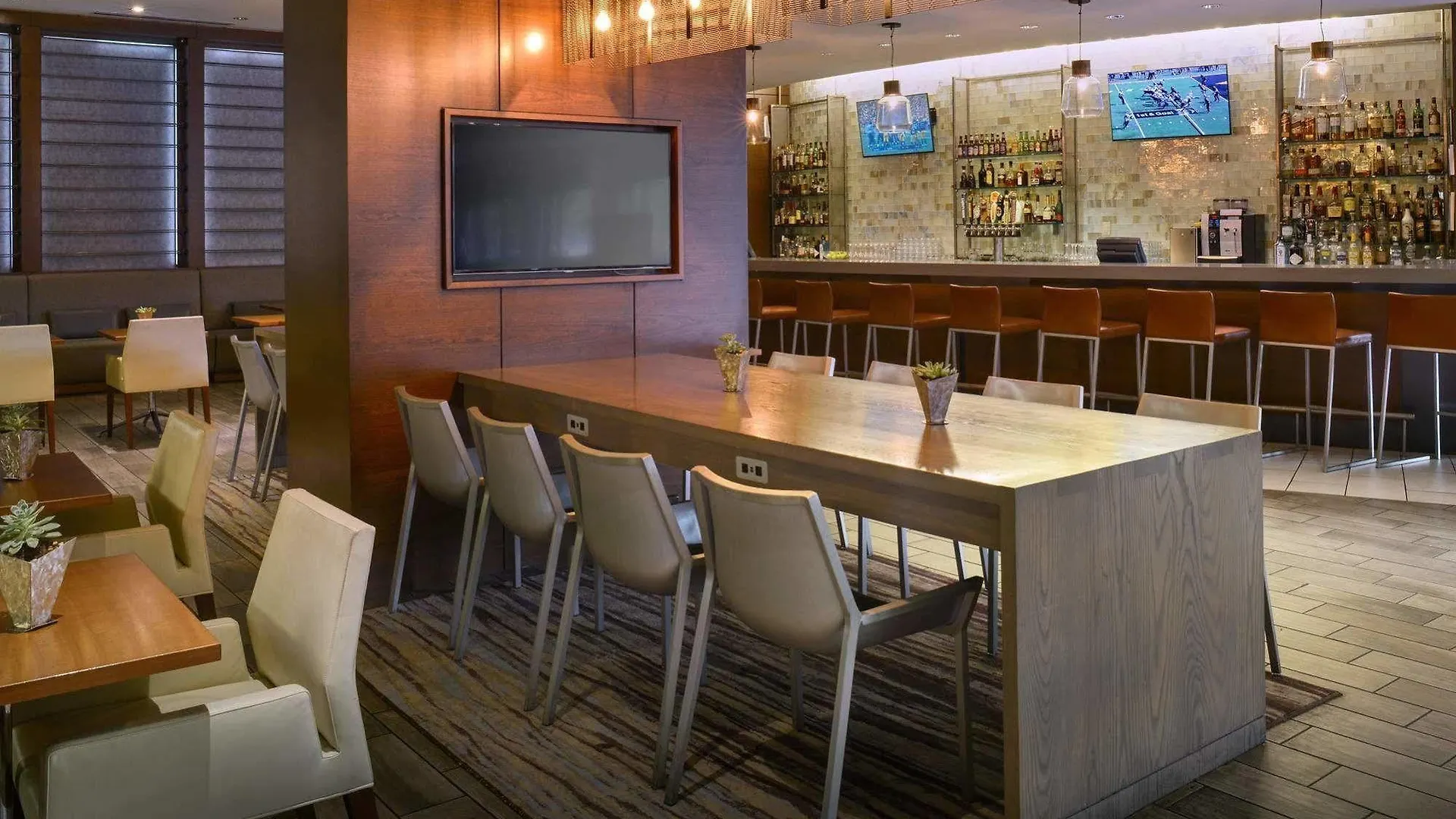 Newport News Marriott At City Center