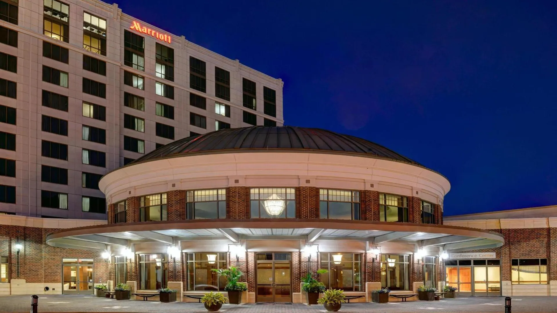 Hotel Newport News Marriott At City Center